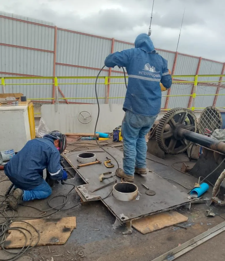 Reparación de componente industrial — Piezas a medida metálicas | NIVEL JM